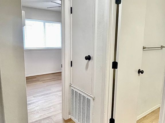 4th image of 603 N Carlsbad St Unit C