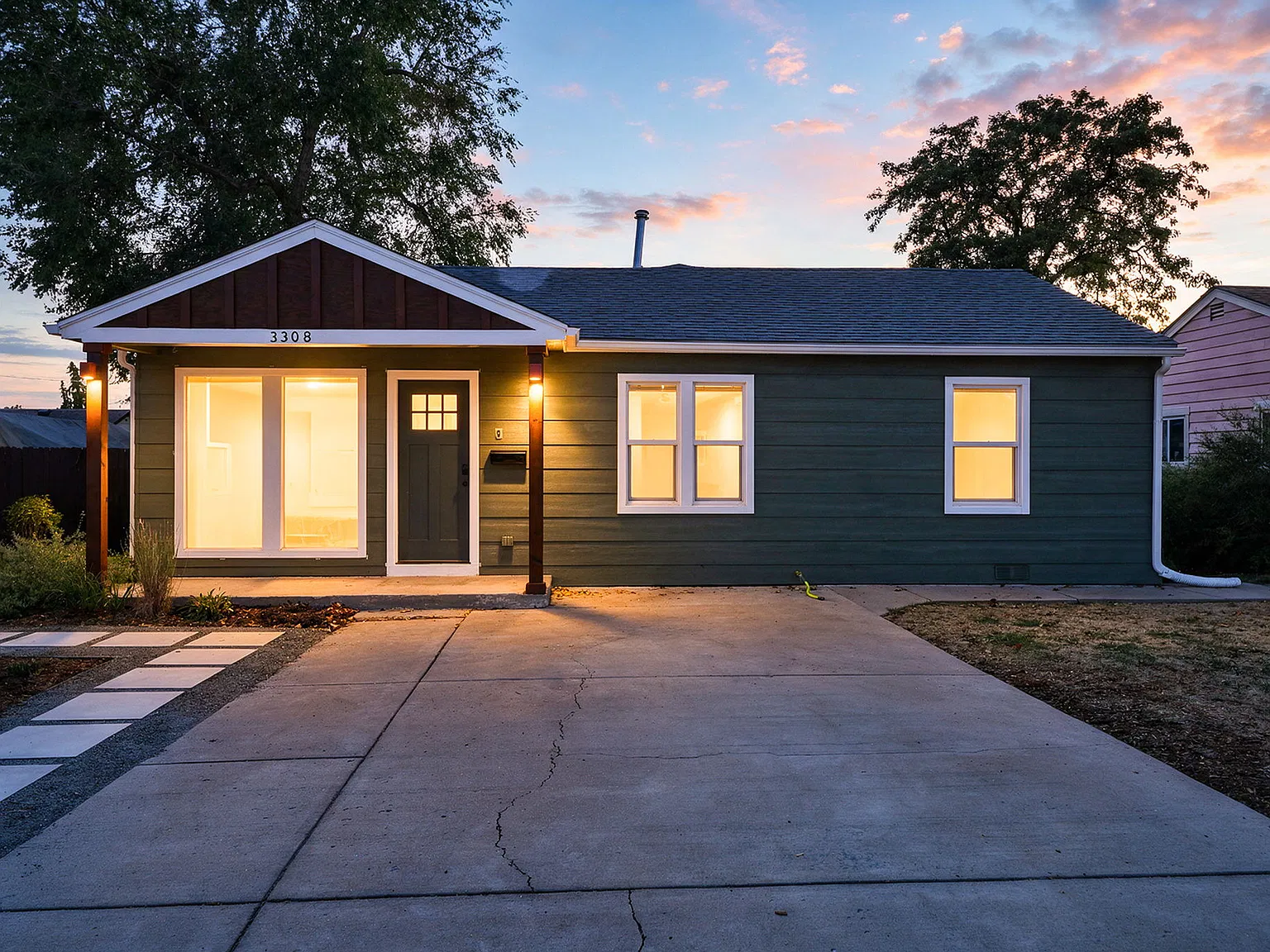 3 bed, 1512 sqft, $2,695 — Photo 2
