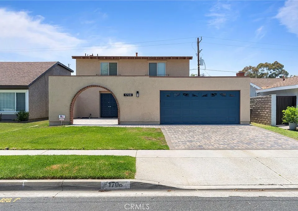 1708 E Cyrene Dr