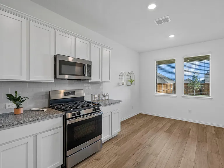 3028 Howerton Dr — Photo 7