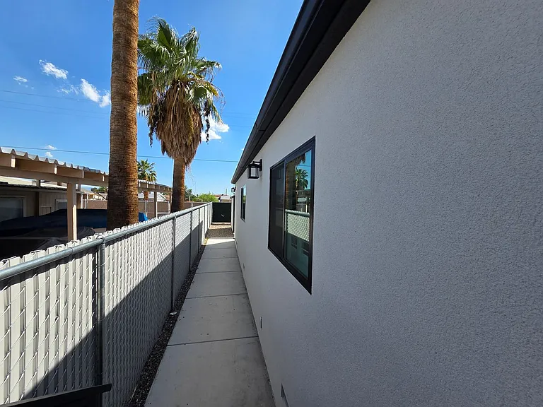 2382 Castle Rock Cir — Photo 30