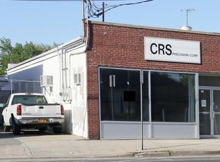 640 W Merrick Rd #A, Valley Stream, NY 11580