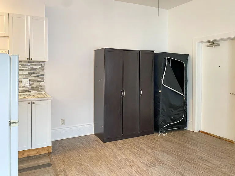 301 Wilbrod St — Photo 38