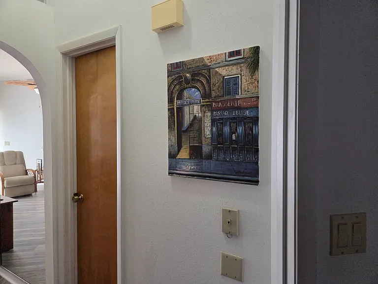 4915 Casablanca Cir #H-22 — Photo 15