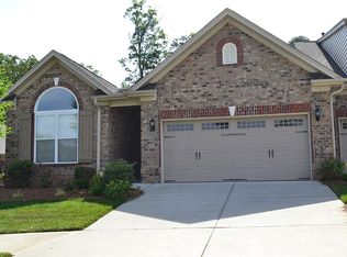 5247 York Place Ct, Walkertown, NC 27051