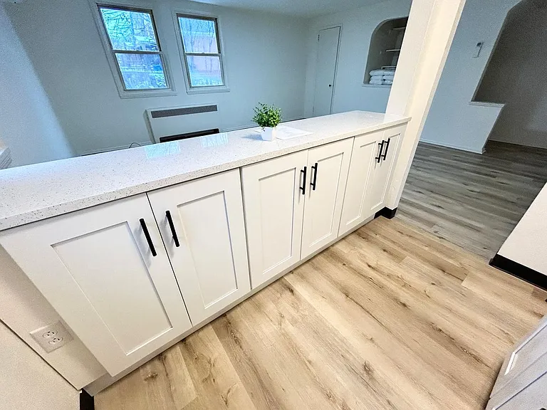 Charming 1, 2, and 3-Bedroom Townhomes in a Quiet Pittsburgh Neighborhood — Photo 38