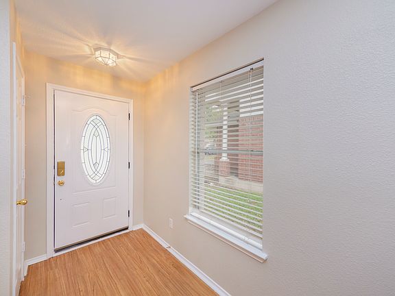 5th image of 14413 Lemongrass Ln