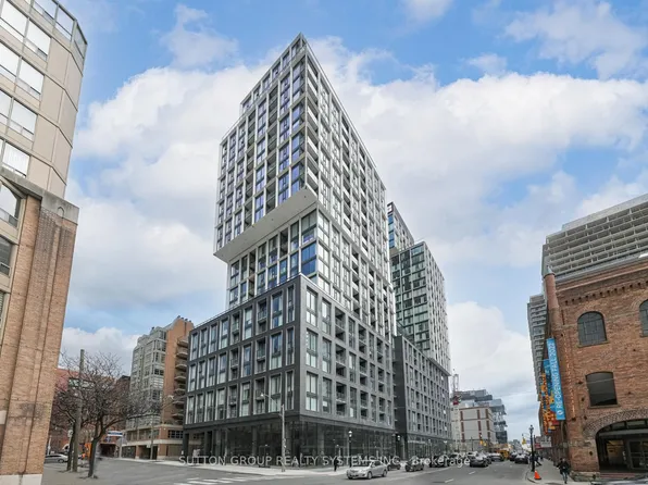 158 Front St E #2502, Toronto, ON M5A 0K9