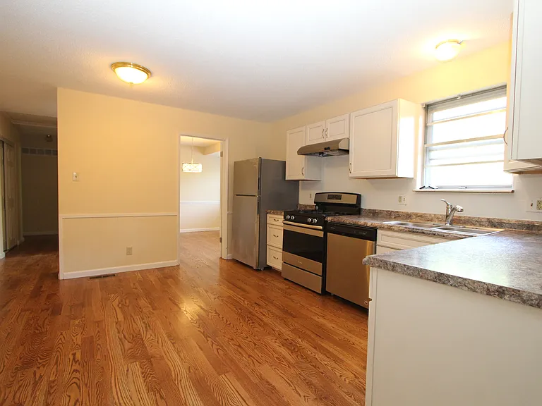 4 Wildway Cir — Photo 5