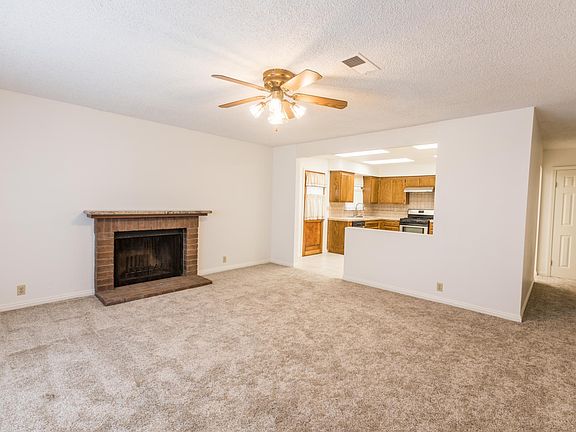 5th image of 6931 Berry Ave