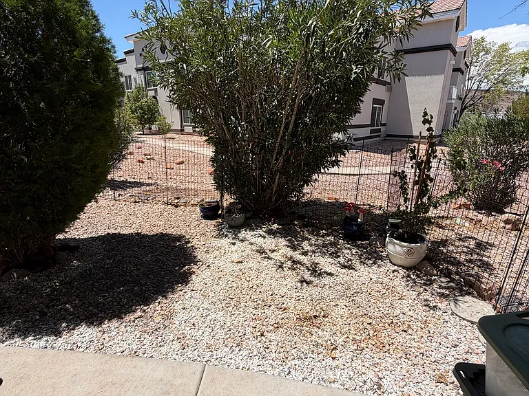 2075 S Sir Monte Dr #13 — Photo 36