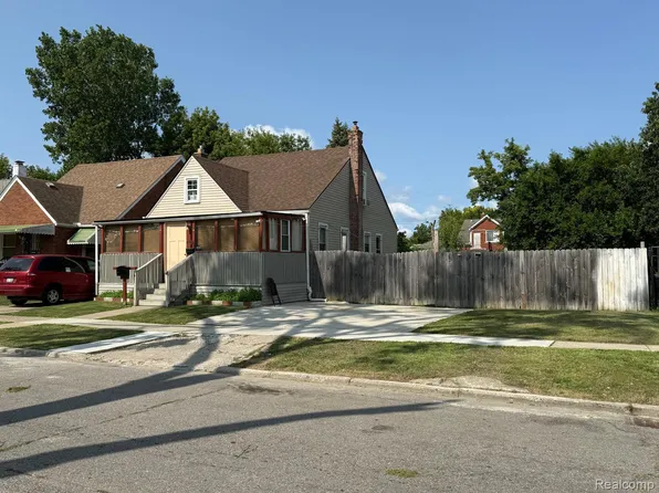 6741 Vaughan St, Detroit, MI 48228
