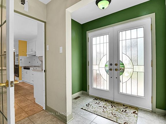 5th image of 23 Elma St