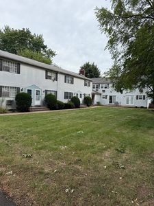 633 Center Street APT E, Manchester, CT, 06040