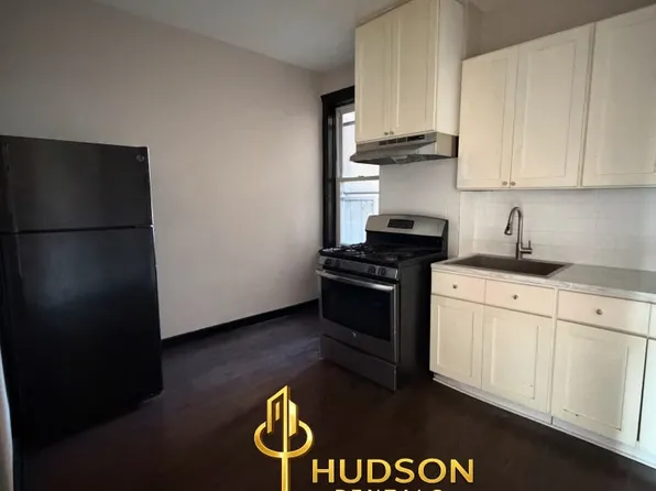 235 Fowler Ave #5, Jersey City, NJ 07305