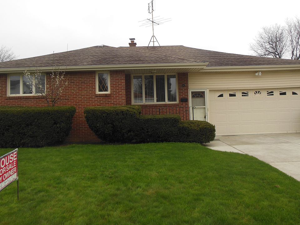 1st image of 66 Southgate Dr