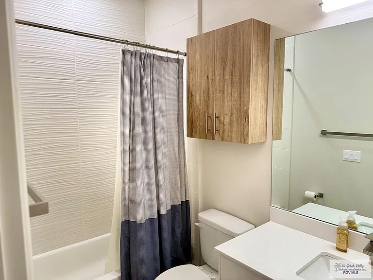 3513 Vanessa Ln #2 — Photo 7