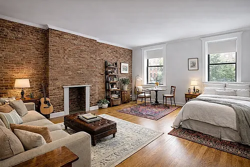 52 Barrow St #4D Photo 1