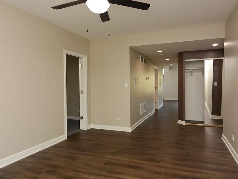 5208 N Sawyer Ave #3 — Photo 13