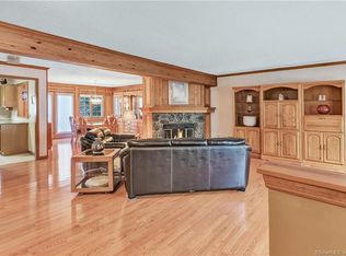 600 Hope St APT 3, Stamford, CT 06907