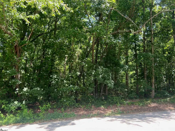 57 Bell Rd, Greenville, SC 29607