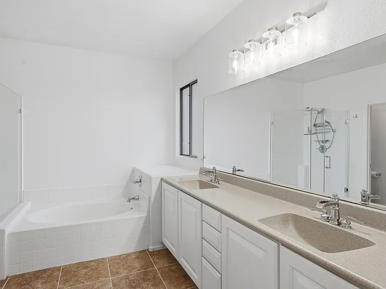 12175 W Chase Ln — Photo 26