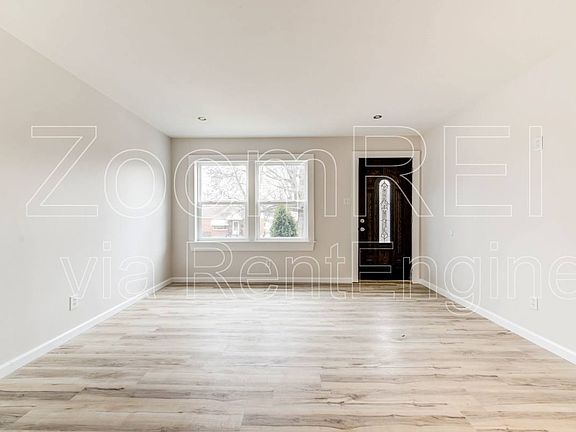 4th image of 10525 Saint Henry Ln