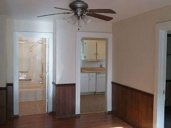 2nd image of 11 Catherine Ave #B
