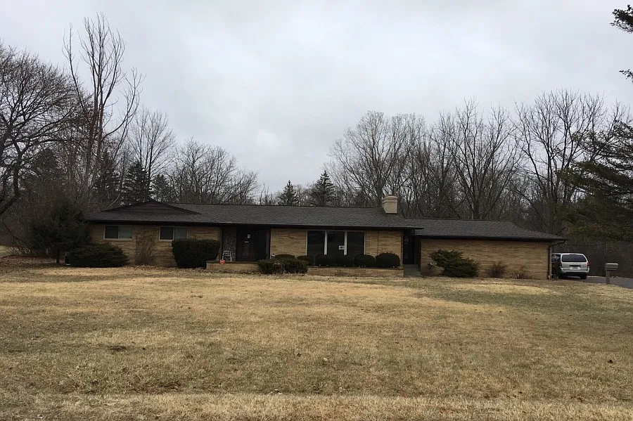 1498 Country View Ln photo 1