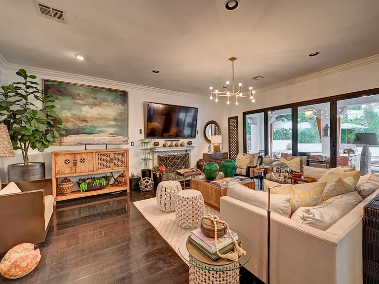 10212 Stone Briar Ct — Photo 48