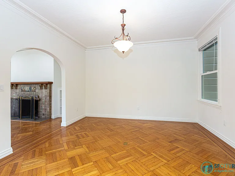 3427 Divisadero St — Photo 7