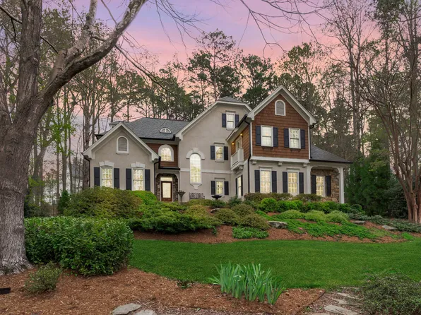 506 Rose Point Dr, Cary, NC 27518