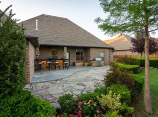 1516 Glenmere Ct, Edmond, OK 73003