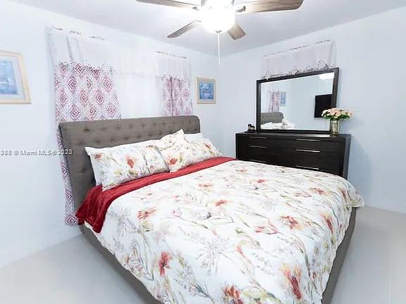 3rd image of 3240 SW 17th St #3240