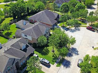 13910 Autumn Grove Ct, Rosharon, TX 77583