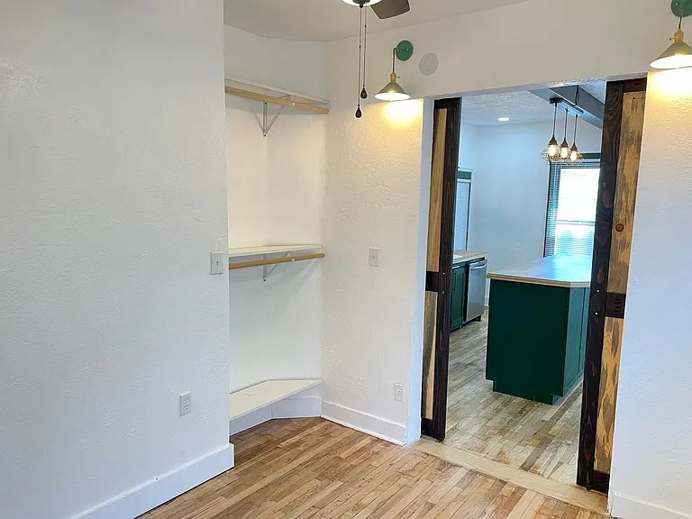 111 16th Ave S #2 — Photo 15