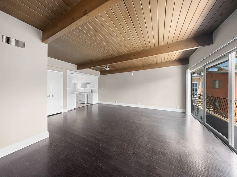 221 Grand Ave. — Photo 4