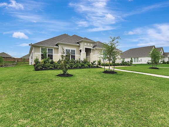 3rd image of 16548 Gaines Glen Ln