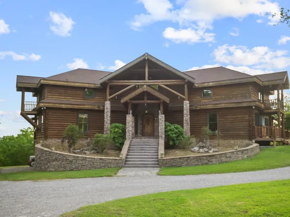 131 Bluff Line Dr, McMinnville, TN 37110