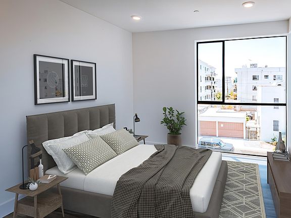 5th image of 1482 S Sherbourne Dr #329