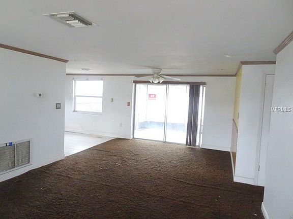 3rd image of 1401 Weyford Ln