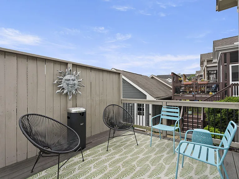 2081 Great Ridge Pkwy — Photo 34