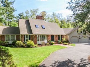 122 Ardsley Rd, Longmeadow, MA 01106