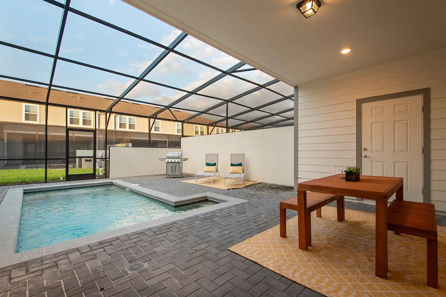 5 bed, 4.5 bath, $7,794 — Photo 3