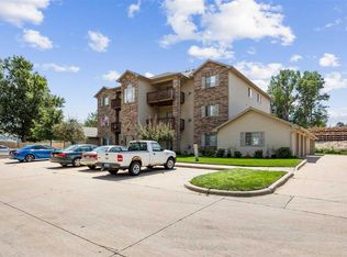 3040 Center Point Rd NE #101, Johnston, IA 50131