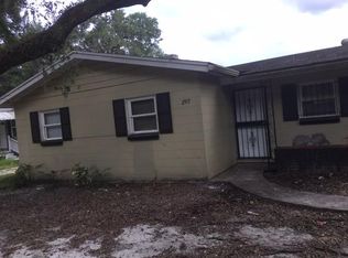 2917 E Sligh Ave, Tampa, FL 33610