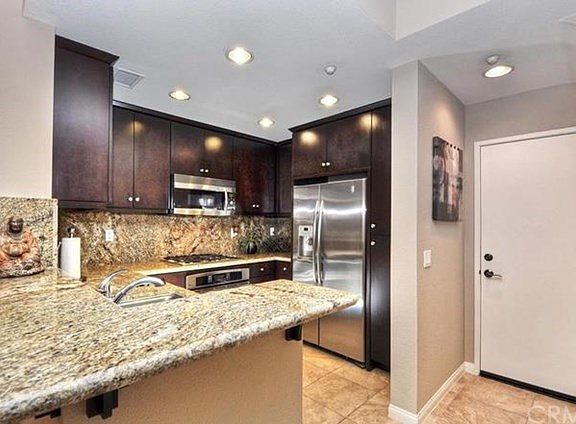 4th image of 24 Meridian Dr