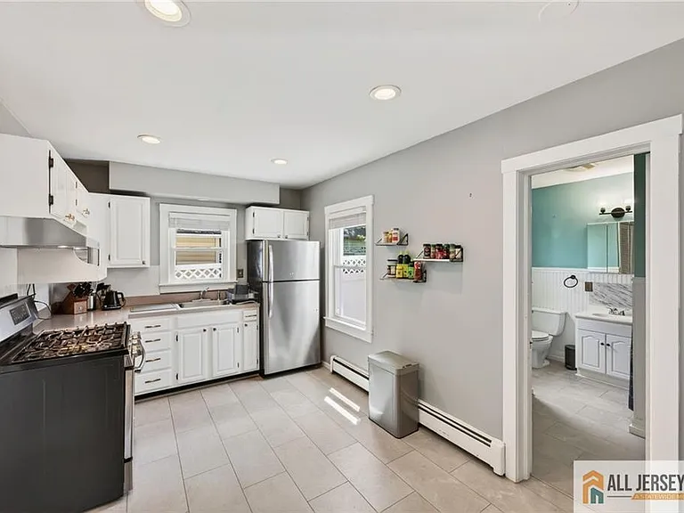12 Capner St — Photo 25