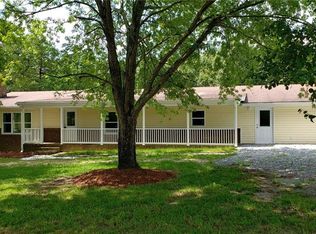 5748 Bethel Church Rd, Mc Leansville, NC 27301