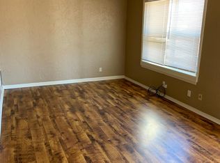 1413 Sandra Dr, Midwest City, OK 73110